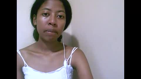 Snapshot of joliekah27 chatting on 04/24/26, 07:27 joliekah27 online show from 04/24/26, 07:27