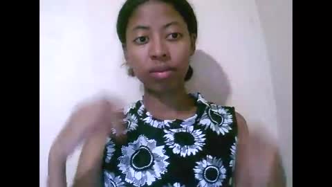 Snapshot of joliekah27 chatting on 04/27/26, 07:39 joliekah27 online show from 04/27/26, 07:39