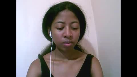 Snapshot of joliekah27 chatting on 05/03/26, 09:59 joliekah27 online show from 05/03/26, 09:59