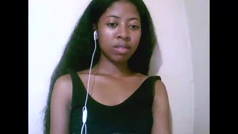 Snapshot of joliekah27 chatting on 05/03/26, 11:00 joliekah27 online show from 05/03/26, 11:00