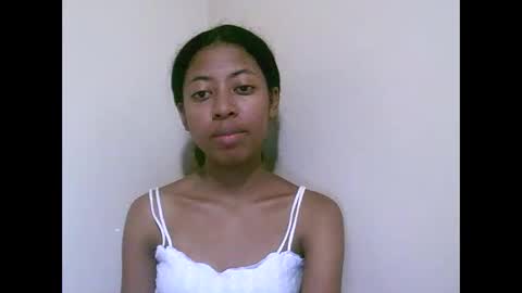 Snapshot of joliekah27 chatting on 05/04/26, 06:59 joliekah27 online show from 05/04/26, 06:59