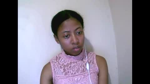 Snapshot of joliekah27 chatting on 05/21/26, 09:33 joliekah27 online show from 05/21/26, 09:33