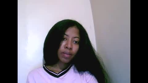 Snapshot of joliekah27 chatting on 05/24/26, 06:51 joliekah27 online show from 05/24/26, 06:51