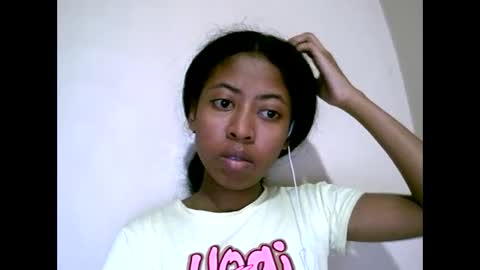 Snapshot of joliekah27 chatting on 05/26/26, 09:33 joliekah27 online show from 05/26/26, 09:33