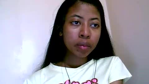 Snapshot of joliekah27 chatting on 06/16/26, 08:28 joliekah27 online show from 06/16/26, 08:28
