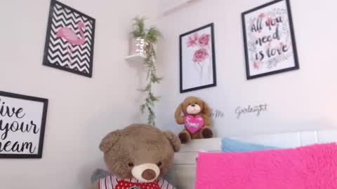 Snapshot of joliet_ chatting on 03/18/26, 01:09 Joliet online show from 03/18/26, 01:09