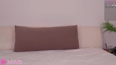 Belle online show from 09/25/25, 01:09