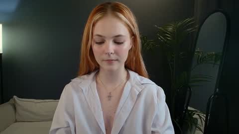 Polly  online show from 02/02/25, 08:24