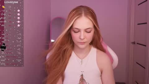 Polly  online show from 02/24/25, 08:38