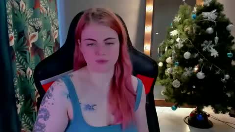 Snapshot of jolly_doll_ chatting on 12/07/24, 06:10 Jolly online show from 12/07/24, 06:10