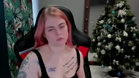 Snapshot of jolly_doll_ chatting on 12/17/24, 07:07 Jolly online show from 12/17/24, 07:07