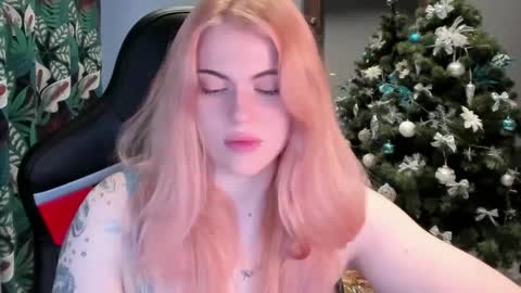 Snapshot of jolly_doll_ chatting on 12/30/24, 02:53 Jolly online show from 12/30/24, 02:53