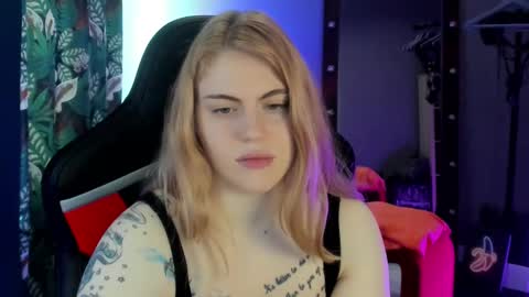 Snapshot of jolly_doll_ chatting on 03/06/25, 04:41 Jolly online show from 03/06/25, 04:41