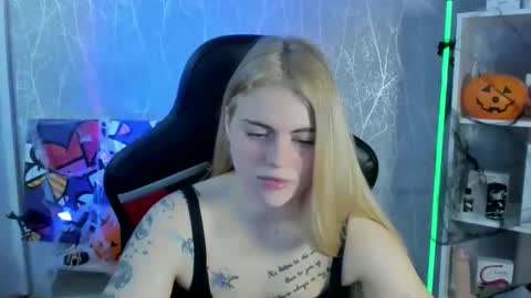 Snapshot of jolly_doll_ chatting on 11/01/25, 03:52 Jolly online show from 11/01/25, 03:52