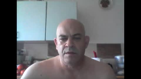 Snapshot of jolmasz30 chatting on 04/02/26, 03:42 jolmasz30 online show from 04/02/26, 03:42