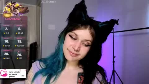 Snapshot of joltionmac chatting on 02/28/25, 07:14 JoltionMac JJ online show from 02/28/25, 07:14