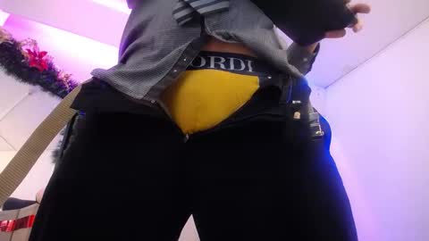  JONAS BEARD  online show from 12/16/25, 03:39