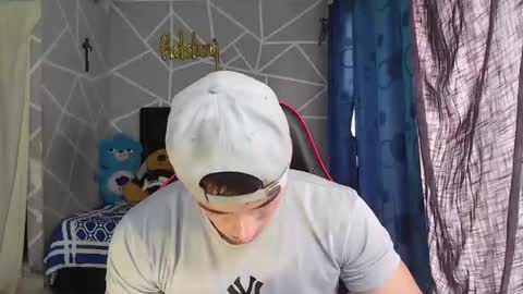 jonathancast08 online show from 12/28/24, 02:32