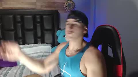 jonathancast08 online show from 01/26/25, 05:13