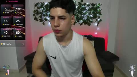 Instagram jonathanfit14 online show from 01/13/25, 12:09