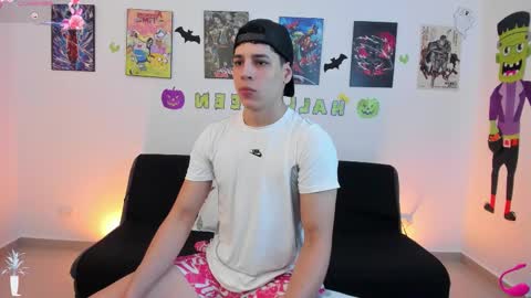 Instagram jonathanfit14 online show from 11/03/25, 09:59