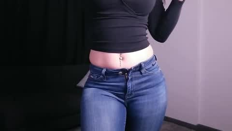 AlesyaJ online show from 03/04/25, 07:01