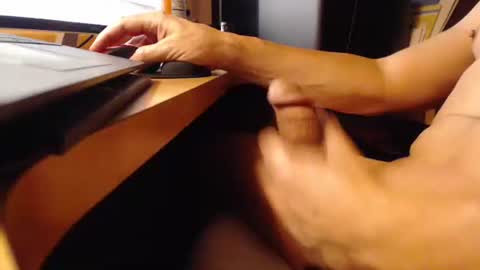 Snapshot of jonftl chatting on 03/05/26, 03:24 Jon in Florida online show from 03/05/26, 03:24