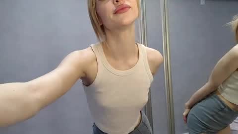 Snapshot of jongklaers chatting on 04/26/26, 12:58 Cassandra online show from 04/26/26, 12:58