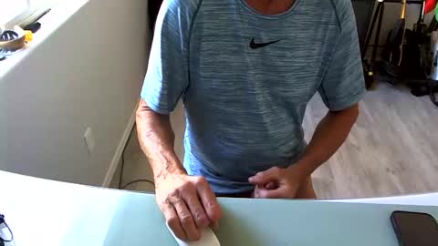 Snapshot of jonluvsyou2 chatting on 04/08/26, 05:35 Jon Rockit online show from 04/08/26, 05:35