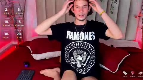 jonny_gilbert online show from 02/02/26, 01:32