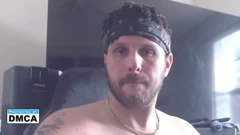 Snapshot of jonnybananas69 chatting on 06/20/26, 06:11 Jonny Bans online show from 06/20/26, 06:11