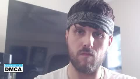 Snapshot of jonnybananas69 chatting on 06/22/26, 04:04 Jonny Bans online show from 06/22/26, 04:04