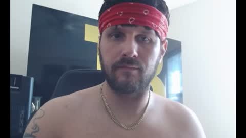 Snapshot of jonnybananas69 chatting on 07/08/26, 08:35 Jonny Bans online show from 07/08/26, 08:35