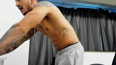 jonnyporn1 online show from 01/06/25, 01:41