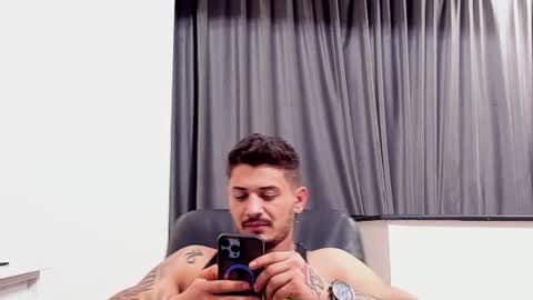 jonnyporn1 online show from 01/22/25, 06:20