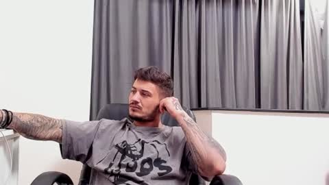 jonnyporn1 online show from 01/23/25, 09:39