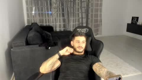 jonnyporn1 online show from 02/08/26, 06:22