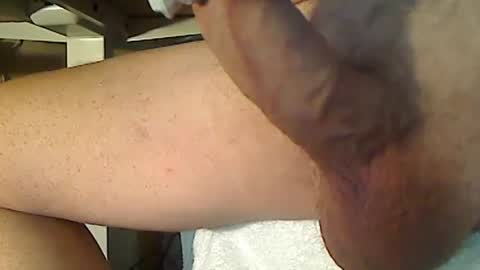 Snapshot of jonr2100 chatting on 12/03/24, 11:57 Jon online show from 12/03/24, 11:57