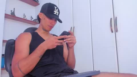 Snapshot of jonryder_ chatting on 03/24/26, 10:04 Ryder Jon online show from 03/24/26, 10:04