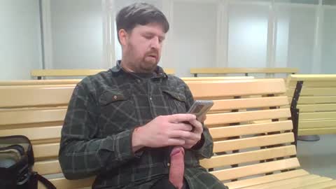 Snapshot of jonteswe80 chatting on 12/29/24, 06:49 SweMan online show from 12/29/24, 06:49