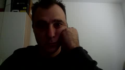 Snapshot of jony938 chatting on 10/10/25, 12:48 jony938 online show from 10/10/25, 12:48