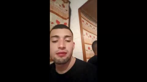 jonygonzalez117 online show from 12/17/25, 07:36