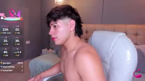 Snapshot of jordan_24_ chatting on 09/25/25, 12:58 JORDAN online show from 09/25/25, 12:58