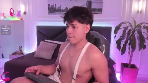 Snapshot of jordan_24_ chatting on 11/12/25, 09:03 JORDAN online show from 11/12/25, 09:03