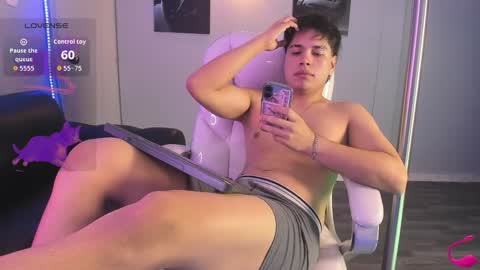 Snapshot of jordan_24_ chatting on 02/04/26, 09:48 JORDAN online show from 02/04/26, 09:48