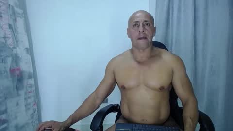 Snapshot of jordan_gomez_ chatting on 02/27/25, 01:48 Jordan online show from 02/27/25, 01:48