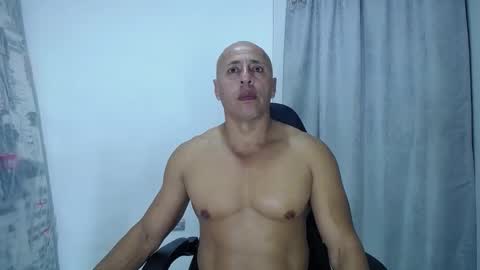 Snapshot of jordan_gomez_ chatting on 03/12/25, 02:20 Jordan online show from 03/12/25, 02:20