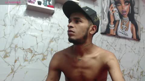 Snapshot of jordanandandrew chatting on 04/17/26, 08:23 jordanandandrew online show from 04/17/26, 08:23