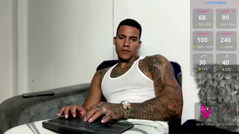 Snapshot of jordandenis17 chatting on 11/19/25, 12:10 Schedule 3 pm - 10pm OfflineTuesday and Wednesday online show from 11/19/25, 12:10