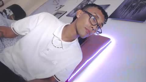 jordanlatinohotxx online show from 11/06/25, 08:37
